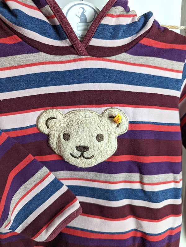 Sweatshirt mit Quietsche-Bär und Kapuze - Steiff, Mädchen Gr.104